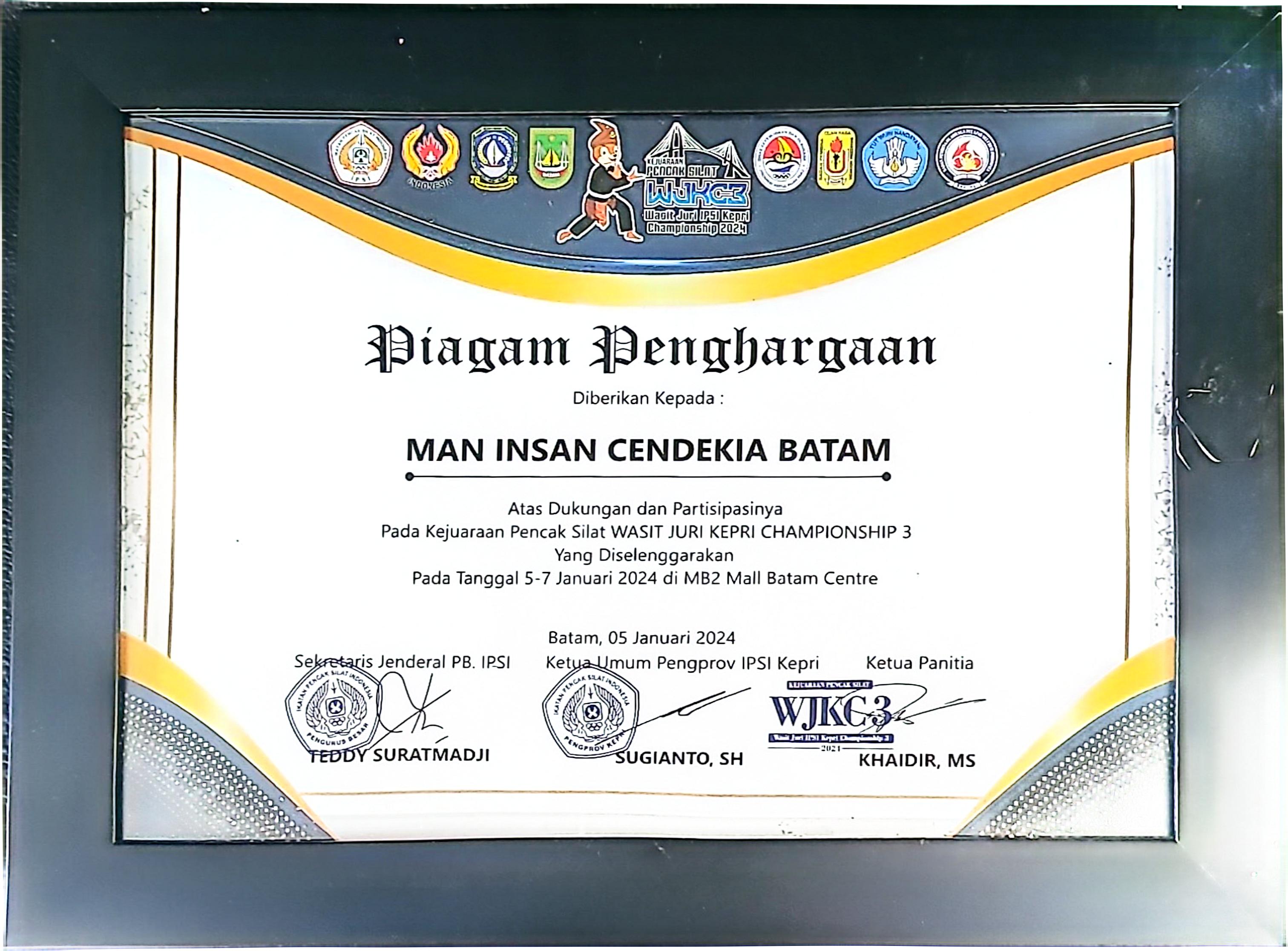 Prestasi 105