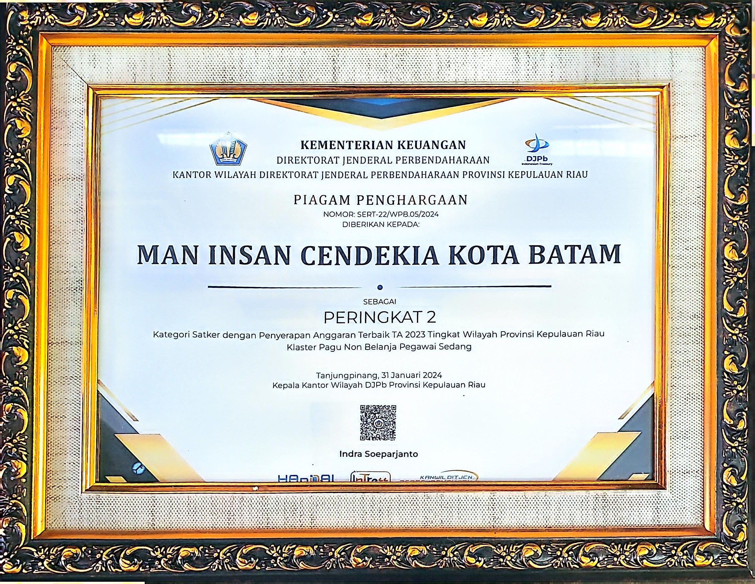 Prestasi 100